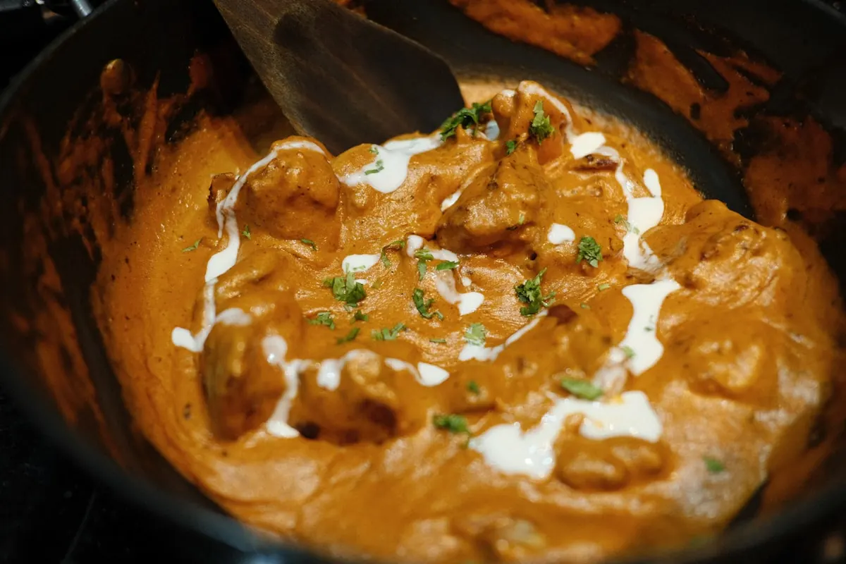 Creamy butter chicken curry